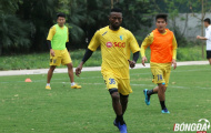 Hoàng Vũ Samson: 'Thai-League không có gì khác biệt so với... V-League'