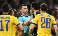 Buffon: Trọng tài có thùng rác, không có trái tim