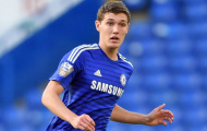 Phá nát cả mùa giải, Christensen vẫn được Conte bảo vệ