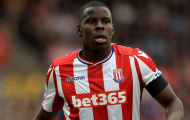 Dự định trở lại Chelsea, Kurt Zouma vẫn hết mình với Stoke