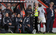 Bị thay ra, Paul Pogba có hành động xem thường Mourinho