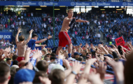 Cuộc chiến trụ hạng Bundesliga: Kết thúc một huyền thoại?