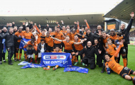 Wolverhampton vô địch, hứa hẹn khuynh đảo Premier League