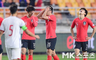 Điểm tin bóng đá Việt Nam tối 22/04: U19 Việt Nam gây sốc tại Hàn Quốc, Tuấn Anh chia tay AFF Cup 2018