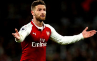 Mặc chỉ trích, trụ cột cam kết tương lai với Arsenal