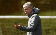 HLV Wenger lo âu trước 'bài test' Atletico Madrid