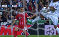 Trọng tài Cuneyt Cakir khiến dàn sao Bayern Munich 'phát điên'