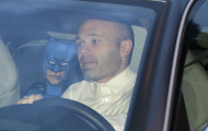 Thực hư chuyện Iniesta là cha đẻ của Batman