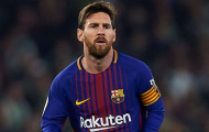 Messi đã chủ động tiếp cận trọng tài trong giờ nghỉ?