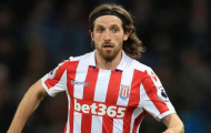 Stoke xuống hạng, cựu sao Liverpool bị cả Premier League giành giựt