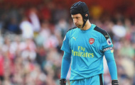 Cech cảnh báo Arsenal không bước vào vết xe đổ của MU