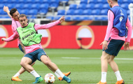 Buổi tập cuối cùng của Atletico trước thềm chung kết