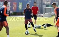 Messi trở lại sân tập, quyết lập kỷ lục