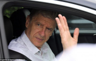 Wenger dọn xong đồ, có khoảnh khắc cuối ở Arsenal