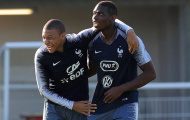 Mbappe 'quàng vai bá cổ' Pogba, sẵn sàng tiến tới nước Nga