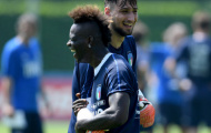 Balotelli trở lại, sân tập của Italia cũng nhộn hẳn ra