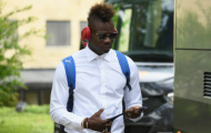 Balotelli cực ngầu khi cùng Italia lên đường tới Thụy Sĩ