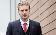 Chuyện thật như đùa: World Cup cần hoãn vì chấn thương của 'Lord' Bendtner