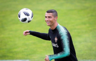 Cristiano Ronaldo hưng phấn trong ngày đầu tập trung ở tuyển