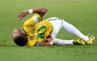 Tại sao Neymar lại bị 'chăm sóc' nhiều đến thế?