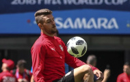 Matic & mục tiêu của M.U 'song kiếm hợp bích' trên sân tập Serbia