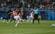 Luka Modric 'dạy' Messi thế nào là sút phạt đền