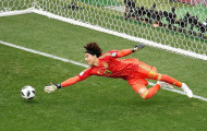 Guillermo Ochoa lại gây sốt với số pha cứu thua không tưởng trước Đức