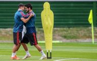 Isco và Vazquez 'ẩu đả' trên sân tập Tây Ban Nha