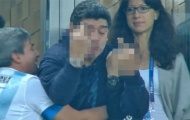 Maradona hành xử không thể tin nổi với người Nigeria