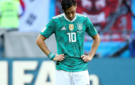 Lý giải nguyên nhân Ozil đòi 'choảng' nhau với CĐV Đức