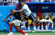 Rojo từ người hùng thành tội đồ Argentina vì pha bóng xuẩn ngốc