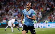 Cavani càng hay, HLV Uruguay càng lo lắng
