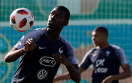 Trổ tuyệt kĩ, Pogba khiến đồng đội nhìn không chớp mắt
