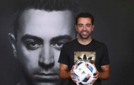 Xavi muốn tiếp tục chơi bóng, phủ nhận tin đồn làm HLV