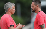 Mourinho 'đàm đạo' với nhân tố mới toanh trong buổi tập của MU