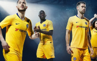 Kante 'cool ngầu' khi cùng Hazard trình làng áo đấu mới của Chelsea
