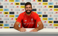 Fan MU 'đá đểu' Klopp sau khi Alisson gia nhập Liverpool