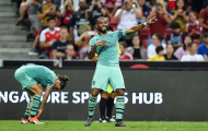 Ghi 2 bàn trong 4 phút, Lacazette chiếm trọn niềm tin của Emery