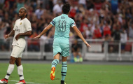 HLV Emery chỉ ra vị trí mới của Ozil 