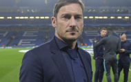 Huyền thoại Totti bất ngờ 'thả thính' Messi