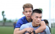 HLV HAGL tiếc cho Hồng Duy, lo lắng với Công Phượng