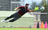 Đây, lý do khiến Alisson không chọn chiếc áo số 1 của Karius