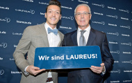 Đến lượt 'Hoàng đế' Beckenbauer nói về quyết định của Ozil