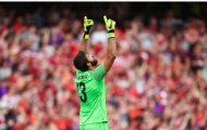 Alisson ra mắt ấn tượng, Liverpool hủy diệt Napoli 5 bàn không gỡ