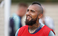 Arturo Vidal bị GẠCH TÊN khỏi trận Siêu cúp Tây Ban Nha?