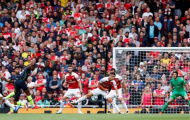 Sterling đạt cột mốc ấn tượng với pha lập công vào lưới Arsenal