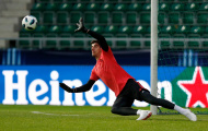 Gồng mình thể hiện, Courtois và Navas cạnh tranh suất bắt chính trận Siêu cúp