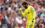 Van Dijk khẳng định Alisson chẳng 'ngồi chơi' trong khung thành