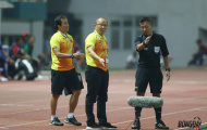 U23 Việt Nam bị phạm lỗi thô bạo, thầy Park nổi nóng với trọng tài
