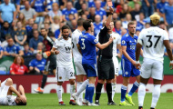 Jamie Vardy thẻ đỏ, Leicester City vẫn giành trọn 3 điểm